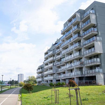 Capital Towers - Apartament Green Z Widokiem Na Rzeke Rzeszów Eksteriør billede