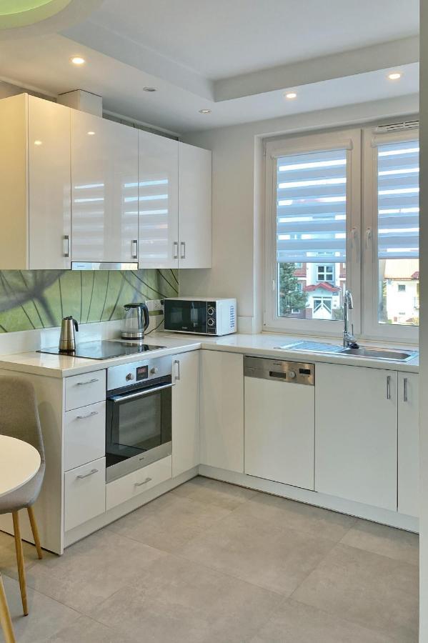 Capital Towers - Apartament Green Z Widokiem Na Rzeke Rzeszów Eksteriør billede