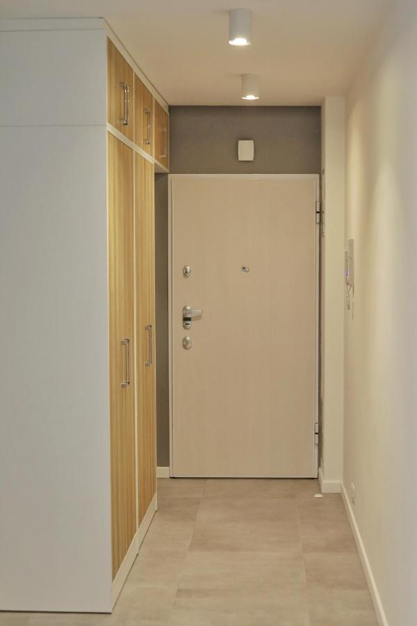 Capital Towers - Apartament Green Z Widokiem Na Rzeke Rzeszów Eksteriør billede