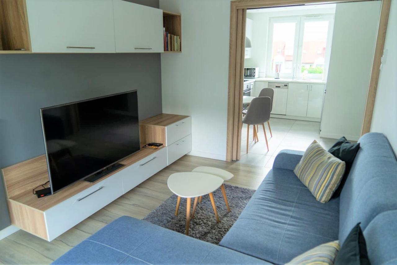Capital Towers - Apartament Green Z Widokiem Na Rzeke Rzeszów Eksteriør billede