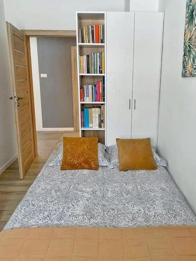 Capital Towers - Apartament Green Z Widokiem Na Rzeke Rzeszów Eksteriør billede